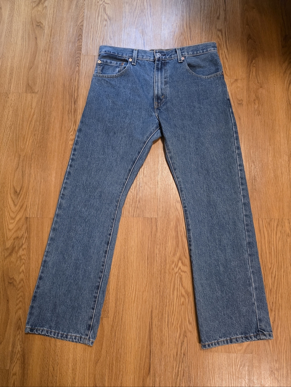 Levi's 517 Jeans Mens Blue Med Wash Slim Classic Bootcut Zip Fly Denim 32X29